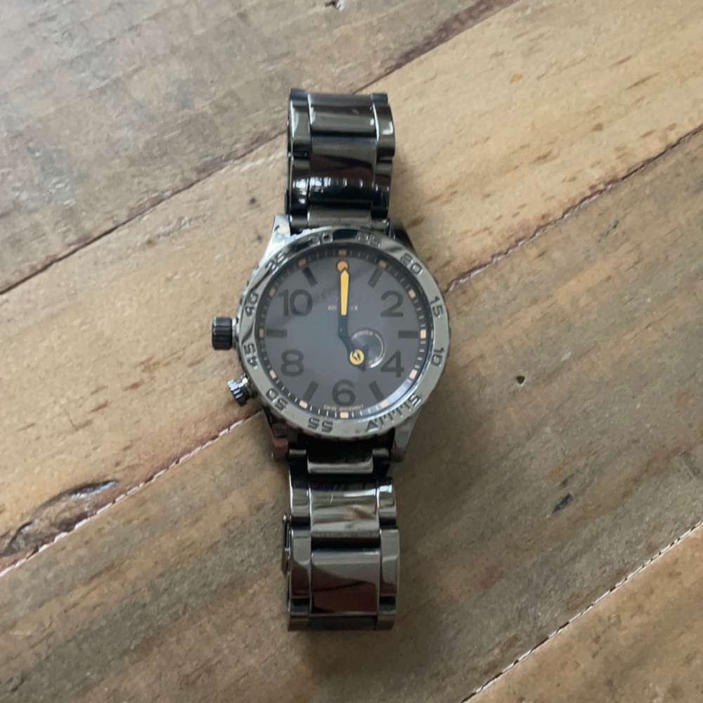 SOLD Nixon 51-30 Tide Watch steel grey - Picture 2 of 6